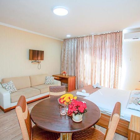 Tower Apartments باتومي المظهر الخارجي الصورة