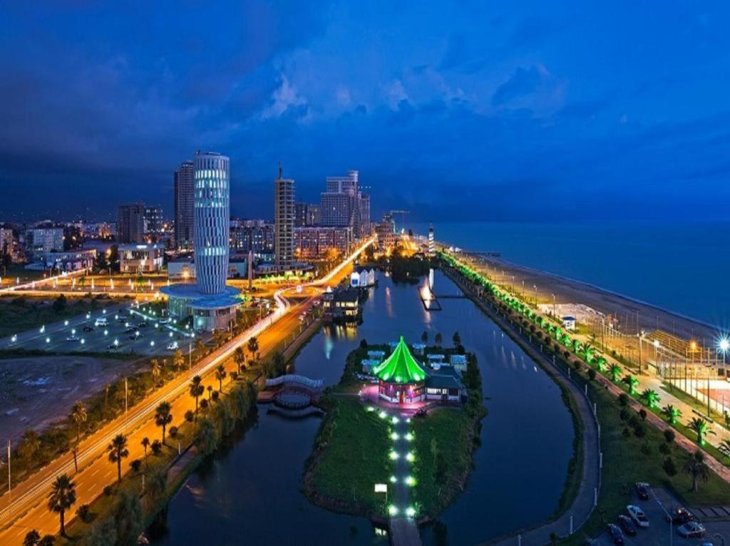 Tower Apartments باتومي المظهر الخارجي الصورة