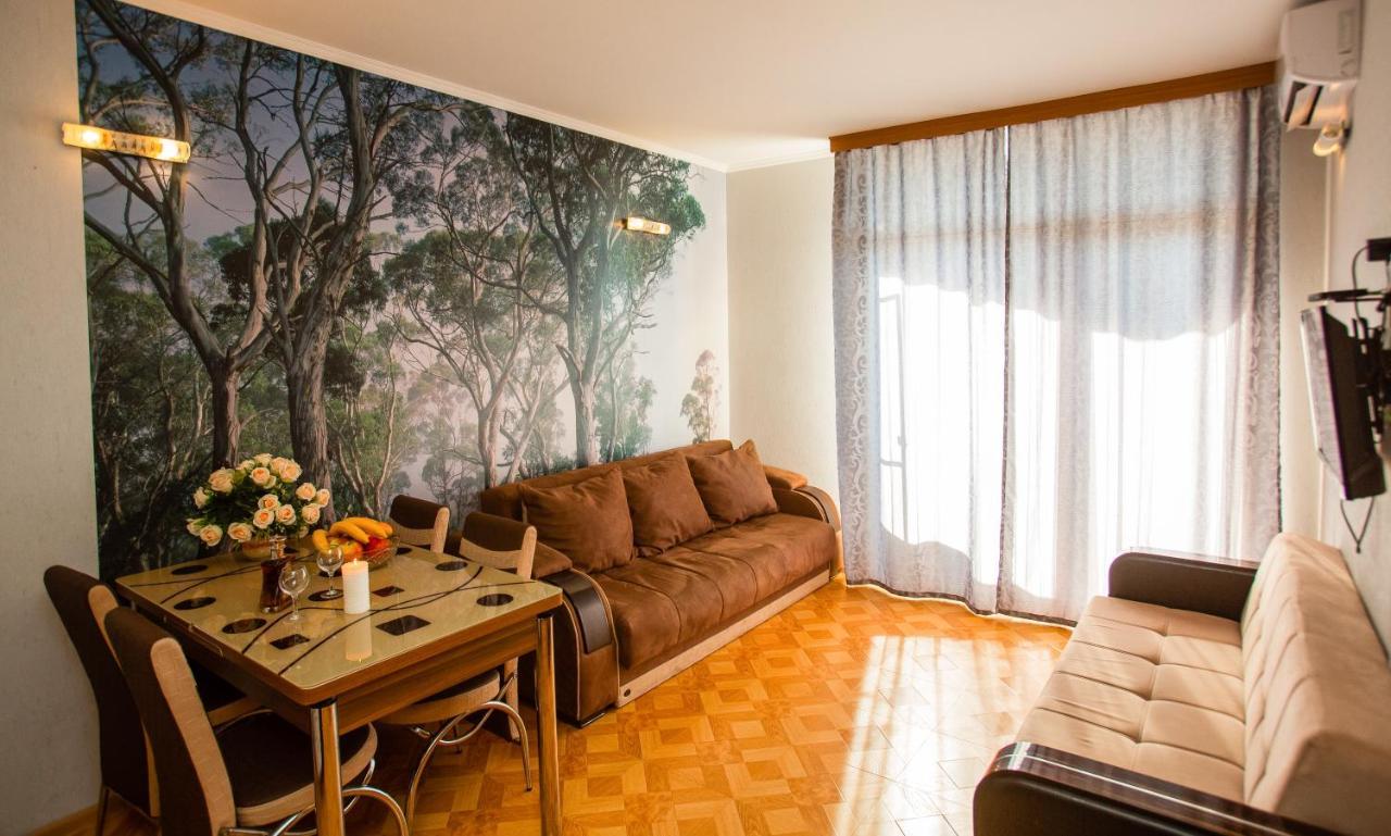 Tower Apartments باتومي المظهر الخارجي الصورة