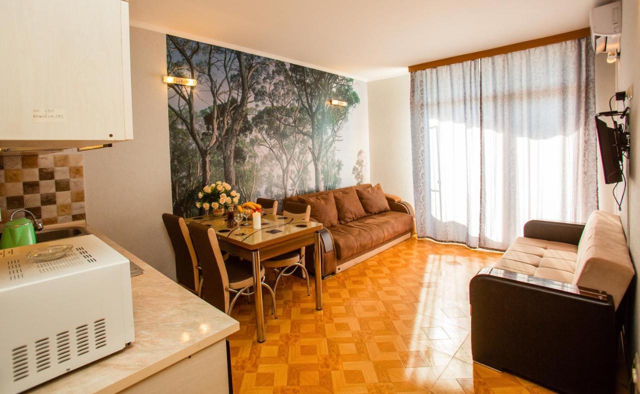 Tower Apartments باتومي المظهر الخارجي الصورة