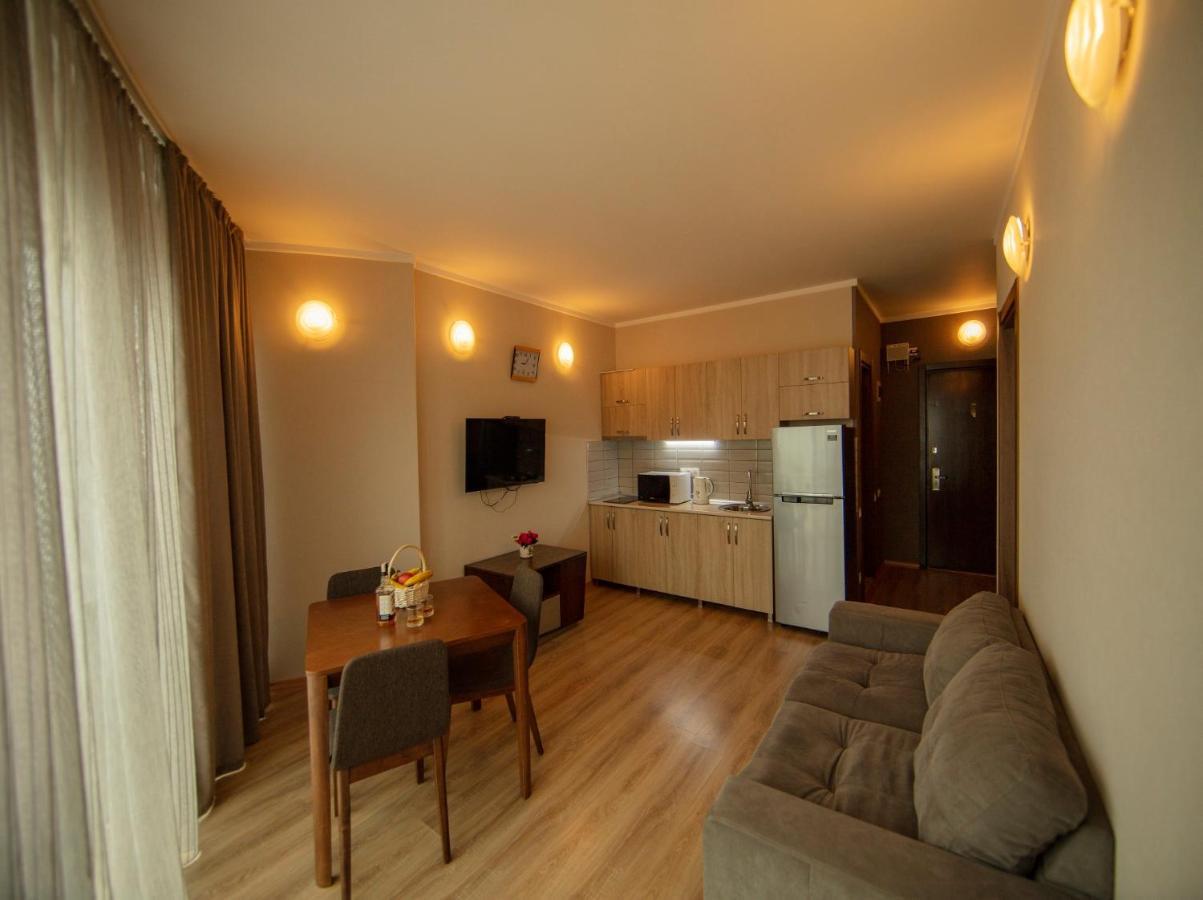 Tower Apartments باتومي المظهر الخارجي الصورة