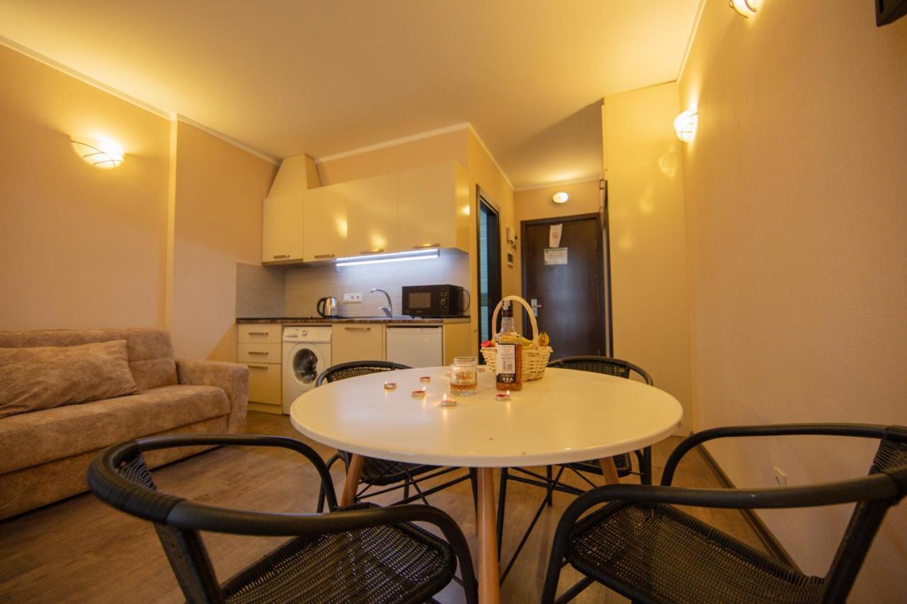 Tower Apartments باتومي المظهر الخارجي الصورة