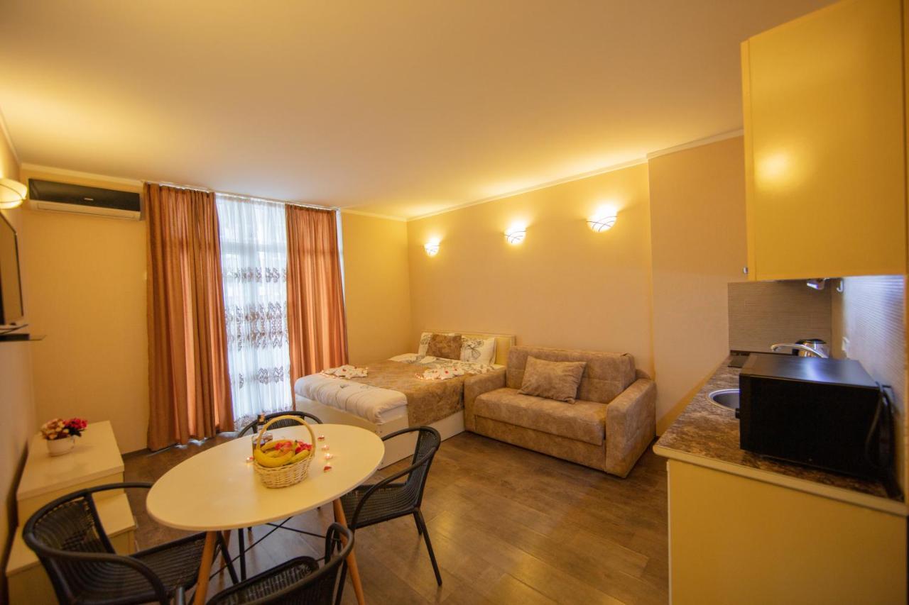 Tower Apartments باتومي المظهر الخارجي الصورة