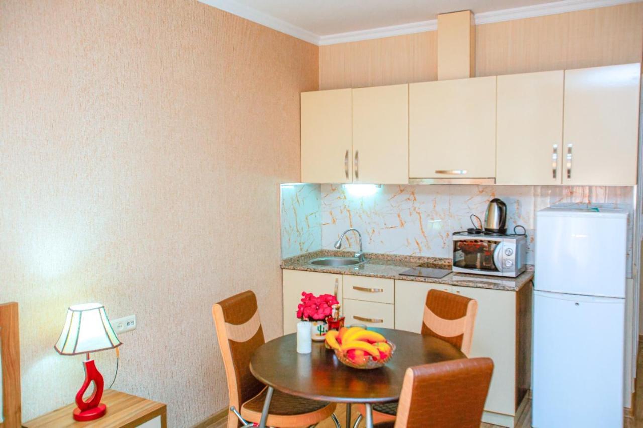 Tower Apartments باتومي المظهر الخارجي الصورة